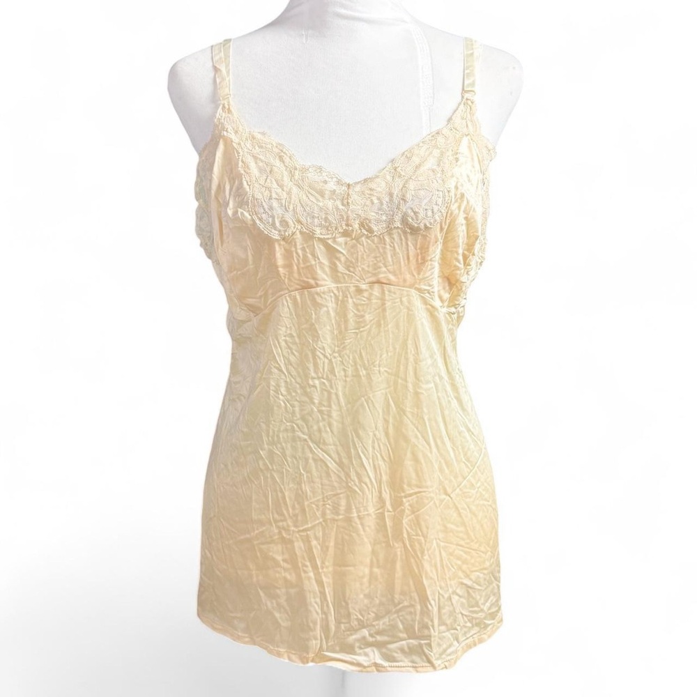 Vintage Cream Lace Trim Chemise